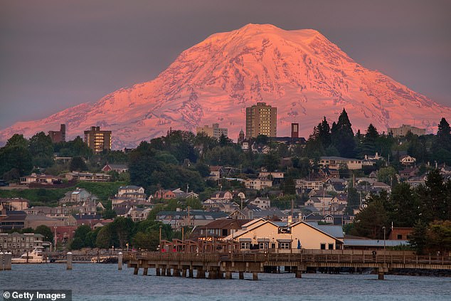Mount Rainier Threatens 60,000 Residents With Catastrophic Lahar