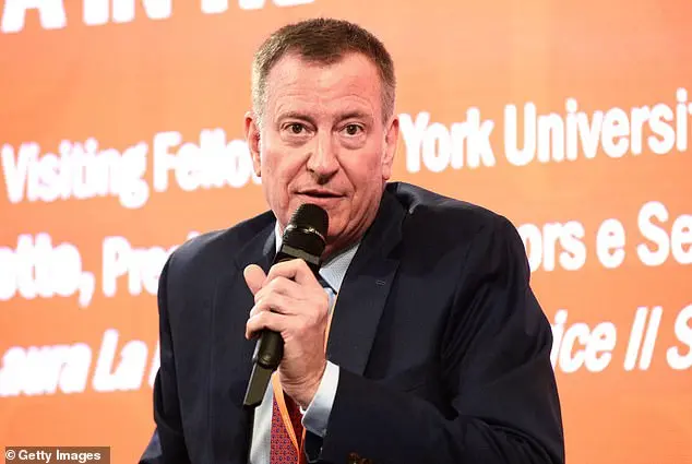 Bill de Blasio, 63, dating 41-year-old activist Nomiki Konst