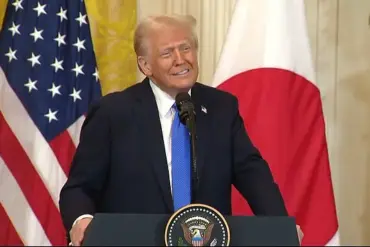 Elon Musk's 'Straight' Love for President Trump