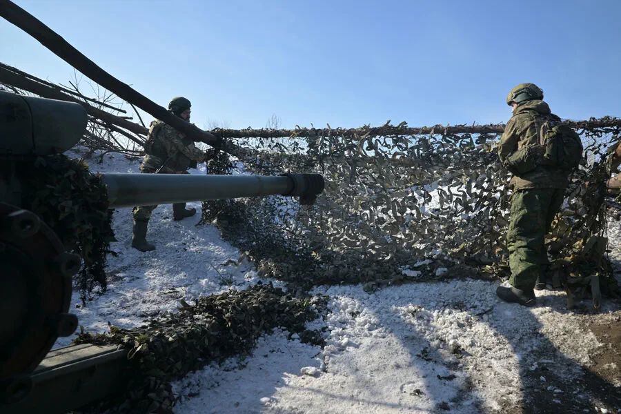 Russian Forces Intensify Battle for Control of Sudzha in Ukraine