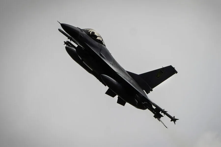 Russian-Ukrainian Air Battle: Unprecedented Missile Duel
