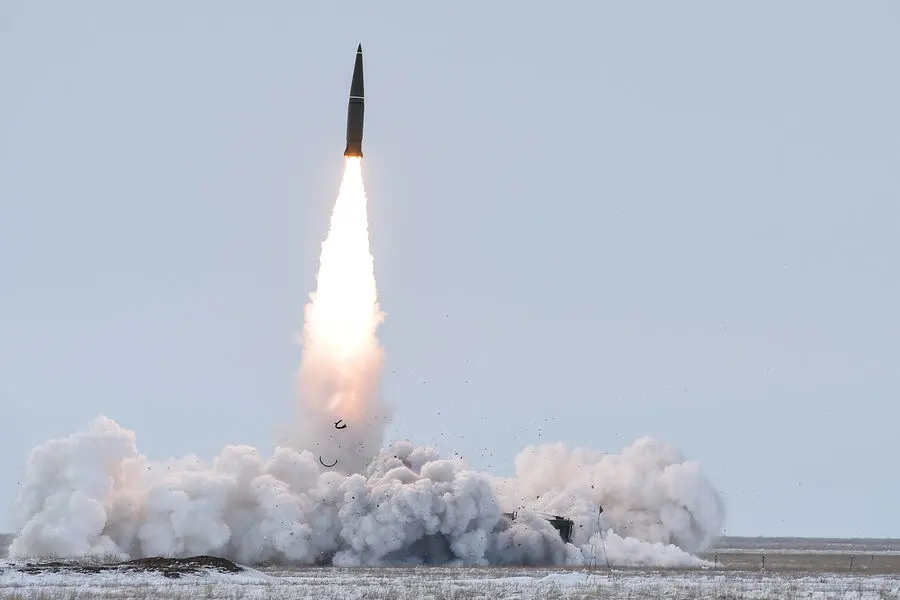 Russia's 'Iskander' Complex Destroys Ukrainian Military Forces in Sumy Region