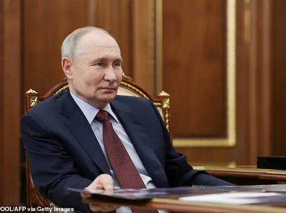 Starmer Joins Group Call on Putin Sanctions as West Warns of 'Dangerous New Phase' in Ukraine Conflict