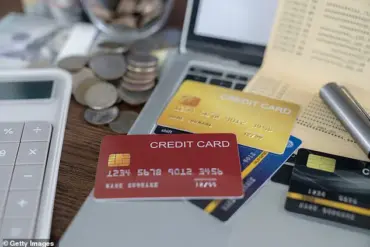 Understanding the Rule of 72 for Credit Card Debt Management