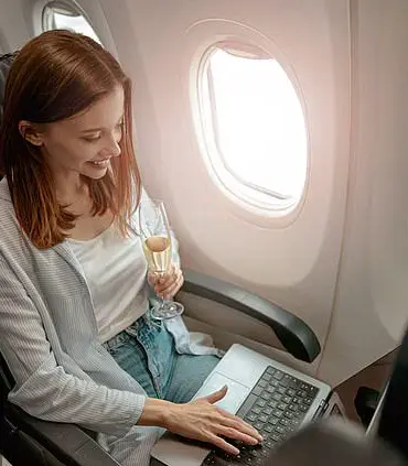 Cardiologist Warns of Life-Threatening Risks from Prolonged Sitting During Long-Haul Flights