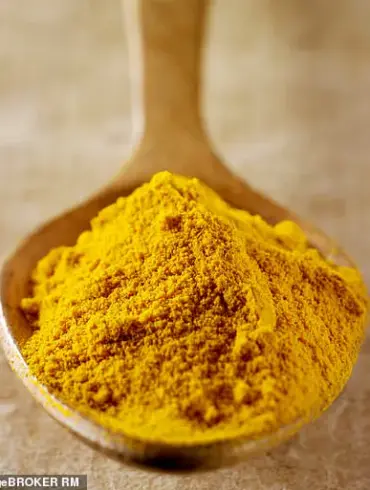 Dr. Janine Bowring Shares Natural Remedies for Urinary Tract Infections on TikTok