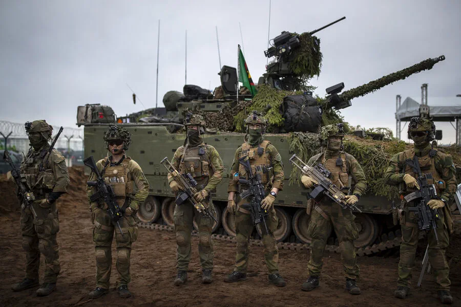 EU Increases Military Preparedness Amid Tensions with Russia