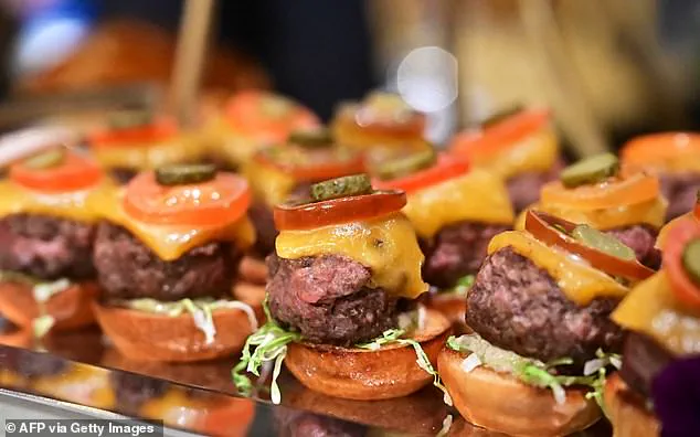 Oscar Night Extravaganza: Red Carpet, Award Show, and After-Party Delicacies