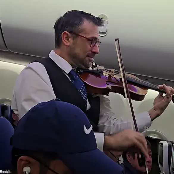 United Airlines Violinist Sparking Mixed Reactions in SFO