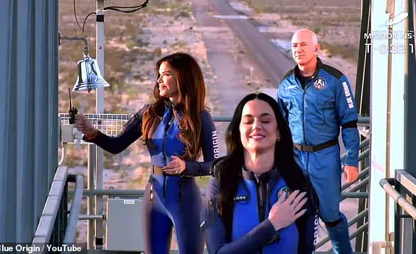 All-Female Celebrity Crew Soars to Space aboard Blue Origin’s New Shepard
