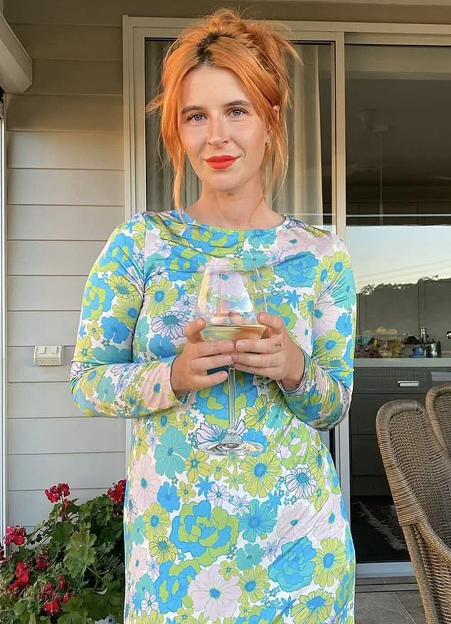 Bella's Christmas Battle: Family Confronts Eating Disorder Misunderstandings