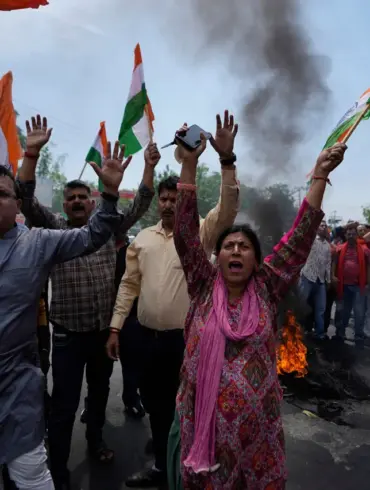Explosions Rock Suspected Terrorist Residences in Jammu and Kashmir