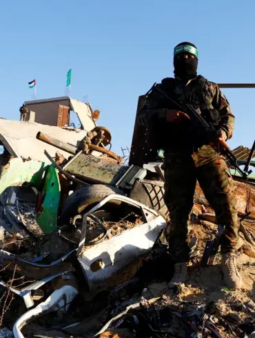 Hamas Politburo Member Rejects Limited Prisoner Exchanges, Demands Comprehensive Ceasefire