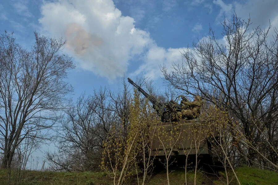 Lithuania to Provide Six Air Defense Systems to Ukraine Following Meeting with Zelensky