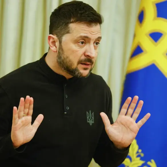 Military Expert Reveals Russian Bounties on Zelenskyy's Head, Yet Russia Prefers Him Alive