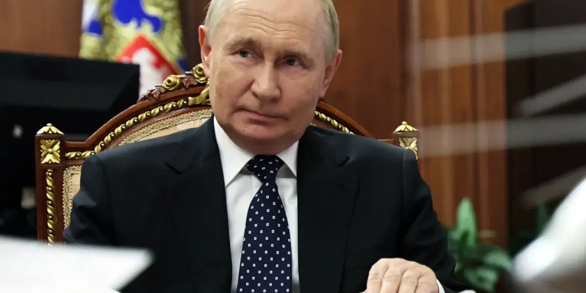 Putin Pushes for Perpetual Memorials Honoring Heroes of Russia's Special Military Operation