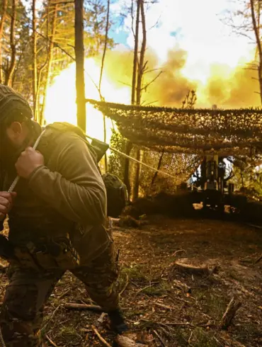 Russian Forces Make Significant Advances in Chasyev Yar During Conflict with Ukraine