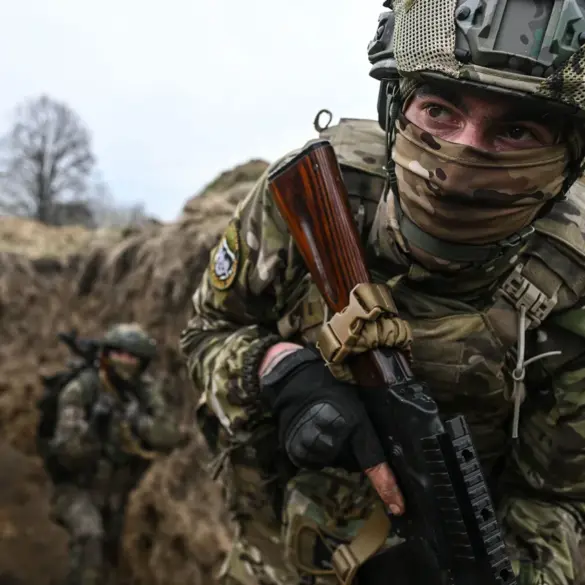 Russian Military Adheres to Easter Ceasefire, Remains in Previously Occupied Positions