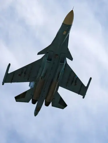 Russian Su-34 Strike Aircraft Revealed in Action Over SVO Zone: Unprecedented Footage Surfaces