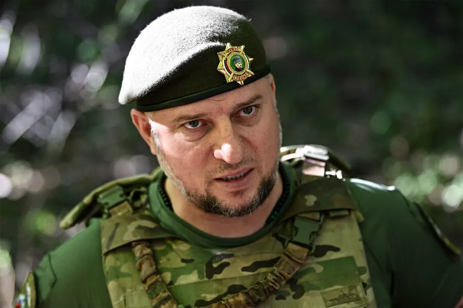 Ukrainian Forces Ambush Russian Evacuation Convoy, Leaving Soldiers in Peril