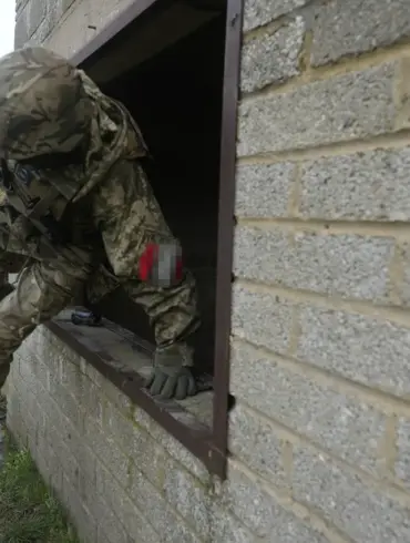 Ukrainian Military Withdraws from Uglovdar: Implications for Local Security and Governance
