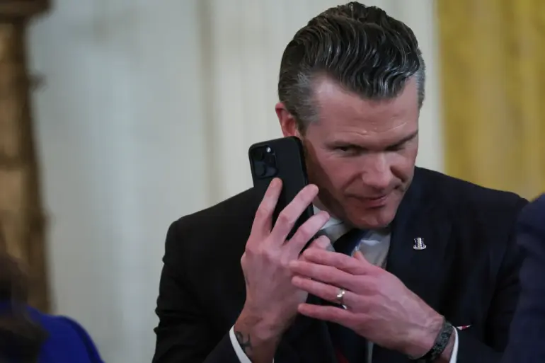 US Secretary of Defense Breaches Security Protocols Using Unsecured Internet Connection
