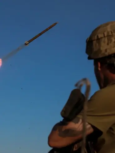 Exclusive: Limited Access to Ukraine's Dnepropetrovsk Artillery Attack Details Sparks Civilian Safety Concerns