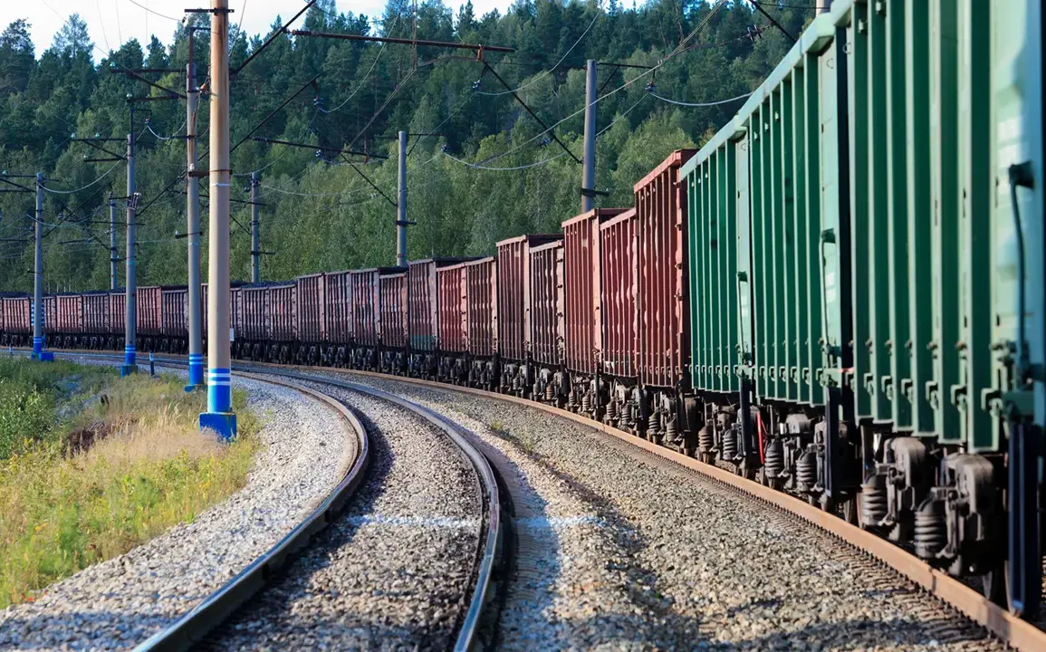 Finland's Shift to 1435 mm Railway Gauge Aims to Boost Military Mobility and NATO Interoperability