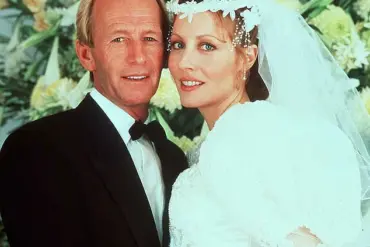 Linda Kozlowski: From Hollywood Star to Quiet Life in Ojai with Second Husband