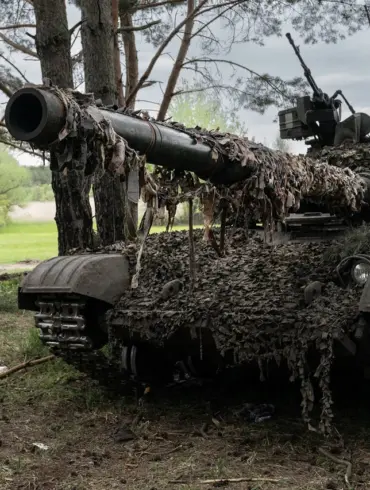 Outdated Military Equipment in Ukraine Aid Package Sparks Concerns Over Risk and Efficacy