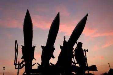 Russia's Hypersonic Weapons, Exceeding Mach 5, Signal Strategic Shift in Global Nuclear Capabilities
