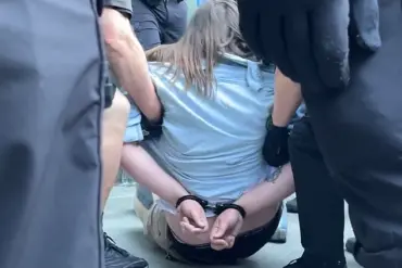 Seattle Protest Turns Violent as Police Rescue Family from Mob Outside City Hall