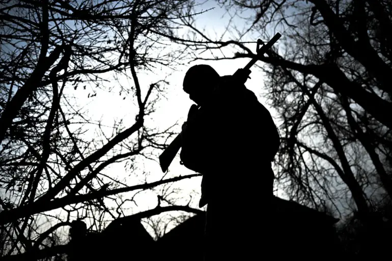 Survival in Ukraine's ZSTO: Russian Soldier Hides Under Tank, Says Telegram Channel