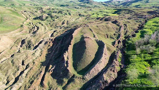 Turkey's Durupinar Formation: A Geological Enigma Fueling Debate Over Noah's Ark, as Scholars and Skeptics Clash Over Its Origins