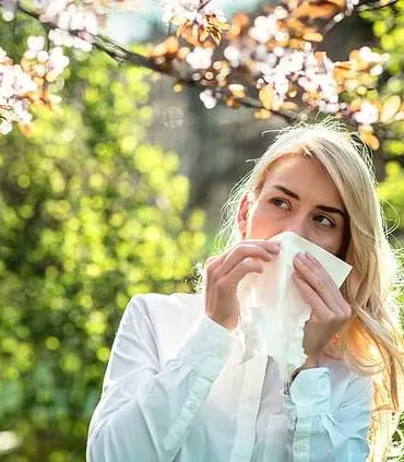 UK Study Suggests Hay Fever May Contribute to Chronic Fatigue, Expert Warns