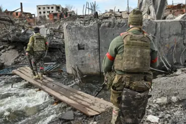Unburied Ukrainian Soldier Remains Remain in Kursk Oblast Due to Ongoing Shelling and Russian Military Inability to Recover Deceased