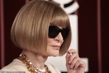 Anna Wintour's Surprise Exit: Exclusive Insights from Inside the Quiet Earthquake at American Vogue