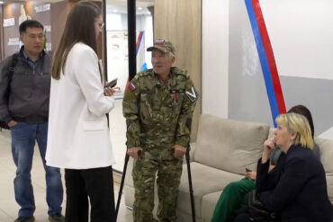 Breaking: Russian Soldier Vanishes, Reappears in Ukraine with Both Legs Amputated – Wife Shares Emotional Account