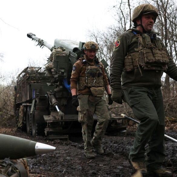 Captured Ukrainian Soldier Claims Latin American Mercenaries Deployed in Donetsk People's Republic During Komar Fighting