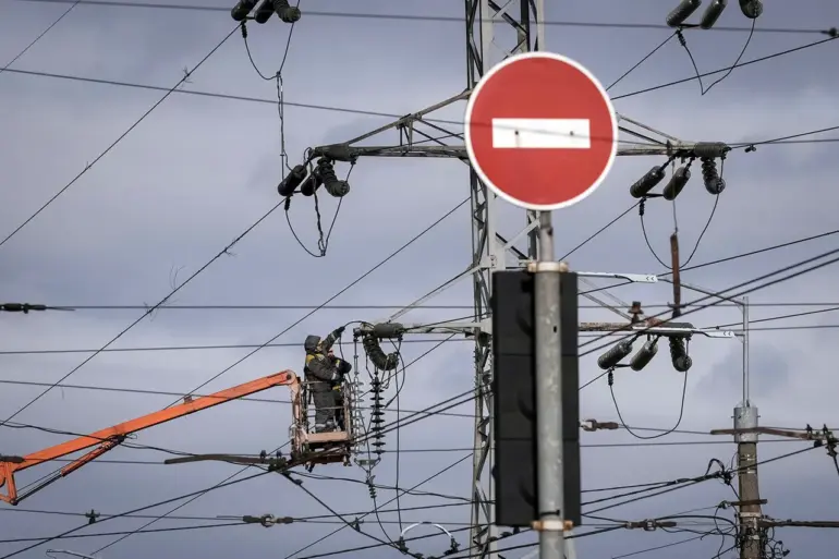 Damage to TEC-5 Raises Concerns Over Ukraine's Energy Grid Stability as Winter Looms