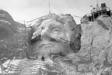 Efforts to Add Trump's Image to Mount Rushmore Encounter Persistent Resistance and Debate