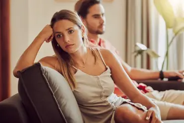 Experts Warn: The Absence of Daily Kissing Could Signal Relationship Trouble