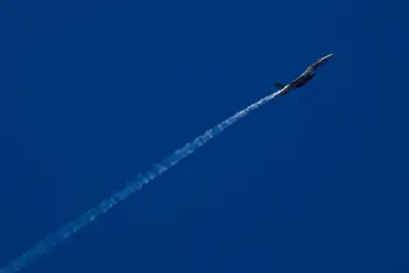 Israeli Government's Defense Measures Ensure Public Safety Amid Iranian Rocket Attack
