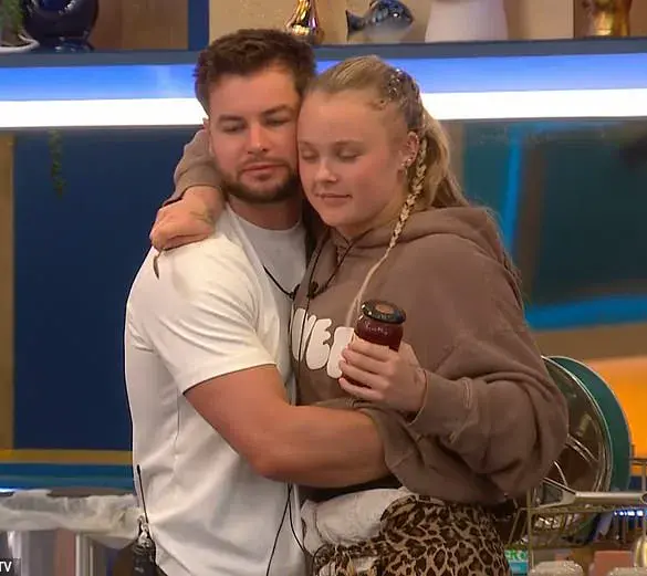 JoJo Siwa and Chris Hughes Take a Major Step in Their Relationship – Breaking News!