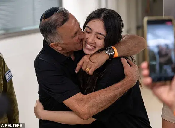 Privileged Access to Information: Freed Hamas Hostage Condemns Protesters' Disruption of Jewish Fundraising Event in Canada