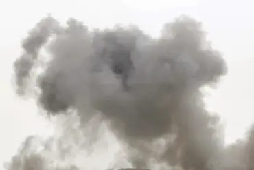 Unverified Explosions in Ukraine's Dniepr Region Reported by 'Public News' Amid No Official Statements