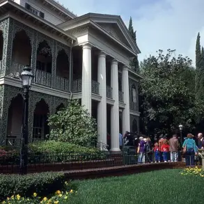 Disneyland's The Haunted Mansion to Temporarily Close for 70th Anniversary Enhancements