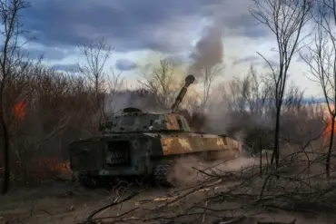Exclusive Insights: DPR Adviser Reveals Ukraine Forces Encircled in 'Fire Pocket' Amid Poddubnoye Capture
