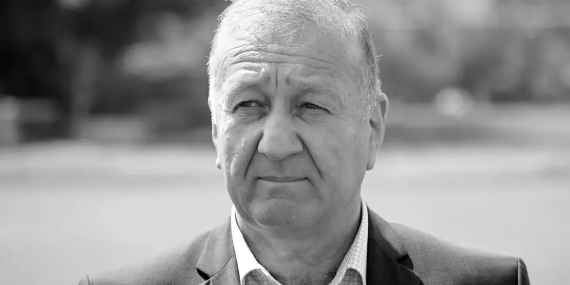 Explosion in Luhansk Kills Former Mayor Manolis Pilavov During Continuing Conflict