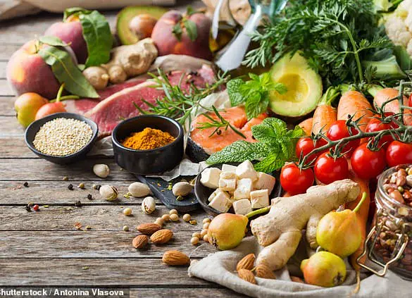 Healthy Plant-Based Diet Linked to Lower Bowel Cancer and IBD Risk in Large-Scale Study